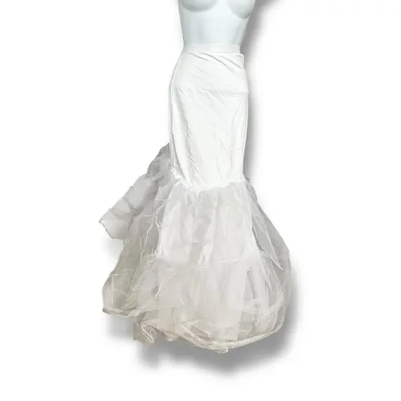 David's Bridal | Intimates & Sleepwear | Davids Bridal Aline Petticoat  Crinoline Slip White Nylon Tulle 552002 Large | Poshmark